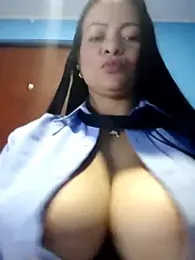 MONSERRAT_ETHAN webcam model stream image