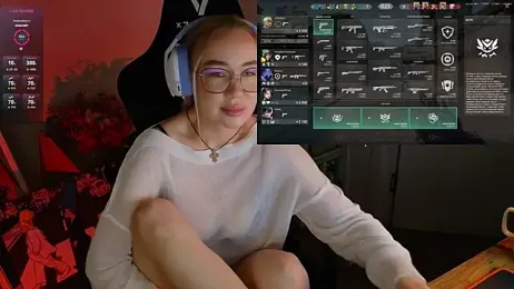 Emili1- webcam model stream image