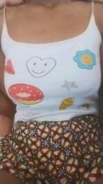 Miahy2 webcam model stream image