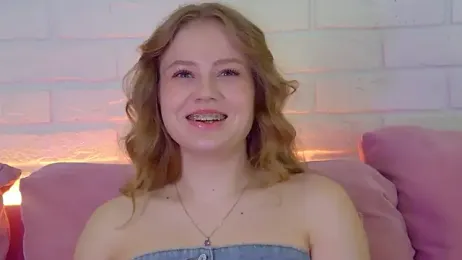 SelinSwarovski webcam model stream image