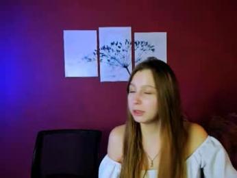 esme_moore_ webcam model stream image