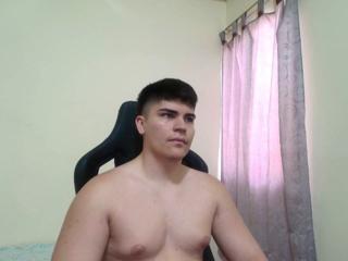 Camiilo Lopez webcam model stream image