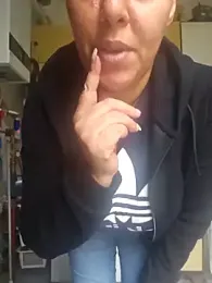 Foxlady2271 webcam model stream image