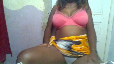 Julie2499 webcam model stream image