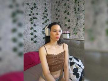 Niki_Paw webcam model stream image