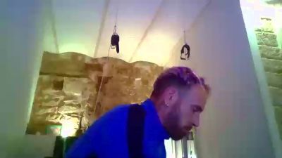 NickFR34XXL webcam model stream image