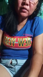WildLady webcam model stream image