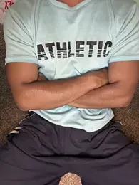 Urdaddyfuck webcam model stream image