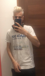 TheRealDenis webcam cam4 model stream image