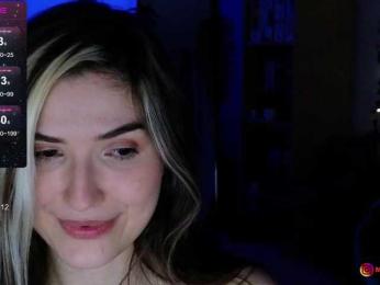 monikavenom webcam model stream image