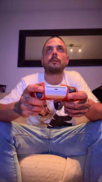 Klk27 webcam model stream image
