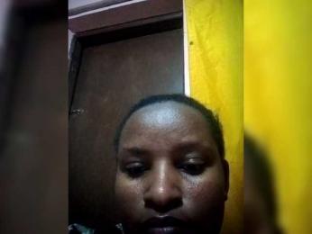 Emphi-30 webcam bongacams model stream image