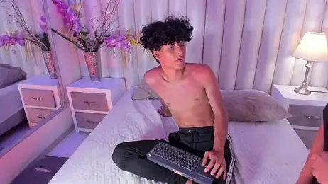 MiaAndFelim webcam model stream image