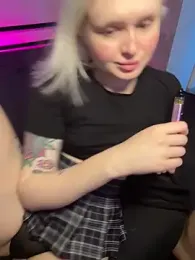 LuxFap webcam model stream image