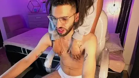 annie_and_ryan webcam model stream image