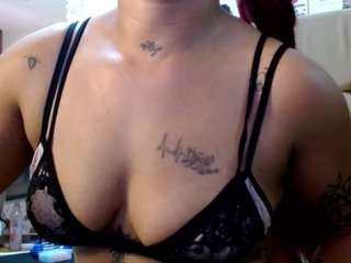 peach-moore webcam camsoda model stream image