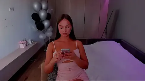 EmillyFiness webcam stripchat model stream image