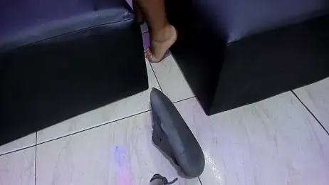 Living_room webcam model stream image