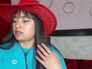 sakiharuu webcam camsoda model stream image