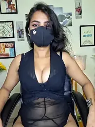 Noor-Bold webcam model stream image