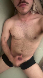hugecock495 webcam model stream image