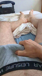 edou19 webcam model stream image