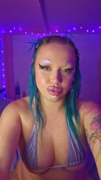 Alienbimbo webcam model stream image
