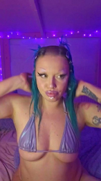 Alienbimbo webcam model stream image