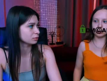 flora_ri webcam model stream image