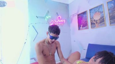 Jesse_and_joy webcam model stream image