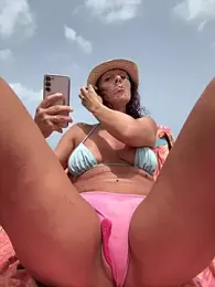 therealbeverlycious webcam model stream image