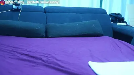 Steffi_Snowbunny webcam stripchat model stream image