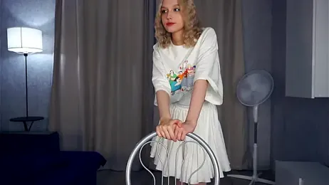 KelleLillie webcam model stream image