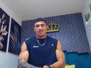 Adrian Rae webcam model stream image