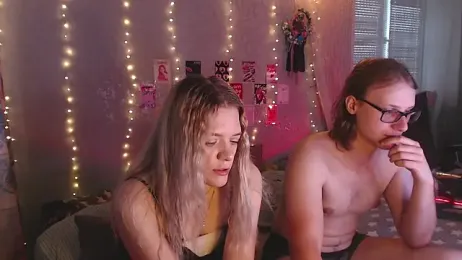 White_Truffle webcam model stream image