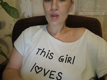 SerafimaArt webcam model stream image