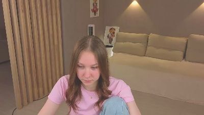 monicabiluci webcam model stream image