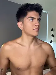 OnlySantty webcam model stream image