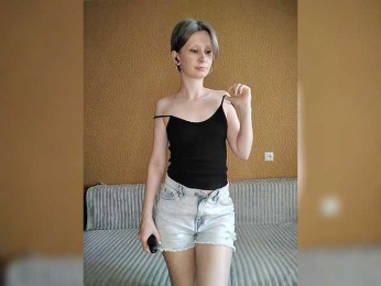 -Christina- webcam model stream image