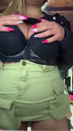 Lulilove92 webcam cam4 model stream image