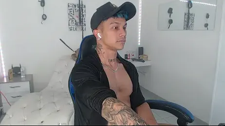 Leonard_Price webcam model stream image