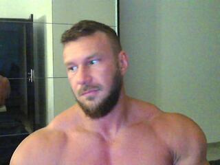 Kevin Muscle webcam model stream image