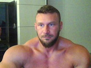 Kevin Muscle webcam model stream image