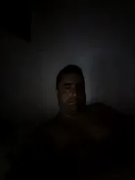 ADRIAN_ADI40 webcam model stream image