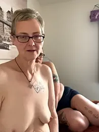 Curvy-Jinx webcam model stream image