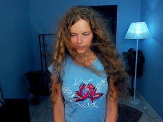 Tayte Elin webcam model stream image