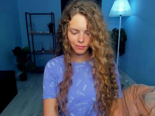 Tayte Elin webcam model stream image