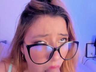 zoe-xra webcam model stream image