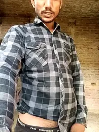 BiggerDickGuy webcam model stream image