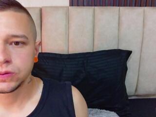 Tyson Rich webcam model stream image